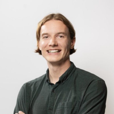 Headshot of Luke Gordon